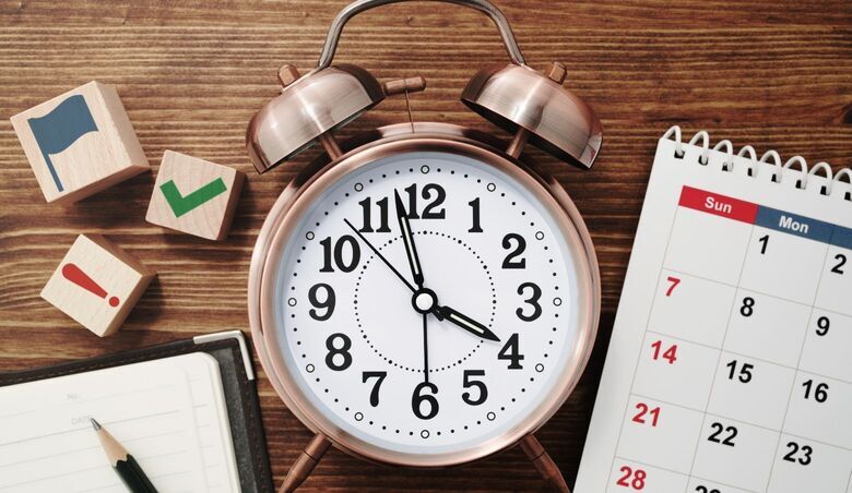 Clock and calendar representing Time Management Fundamentals